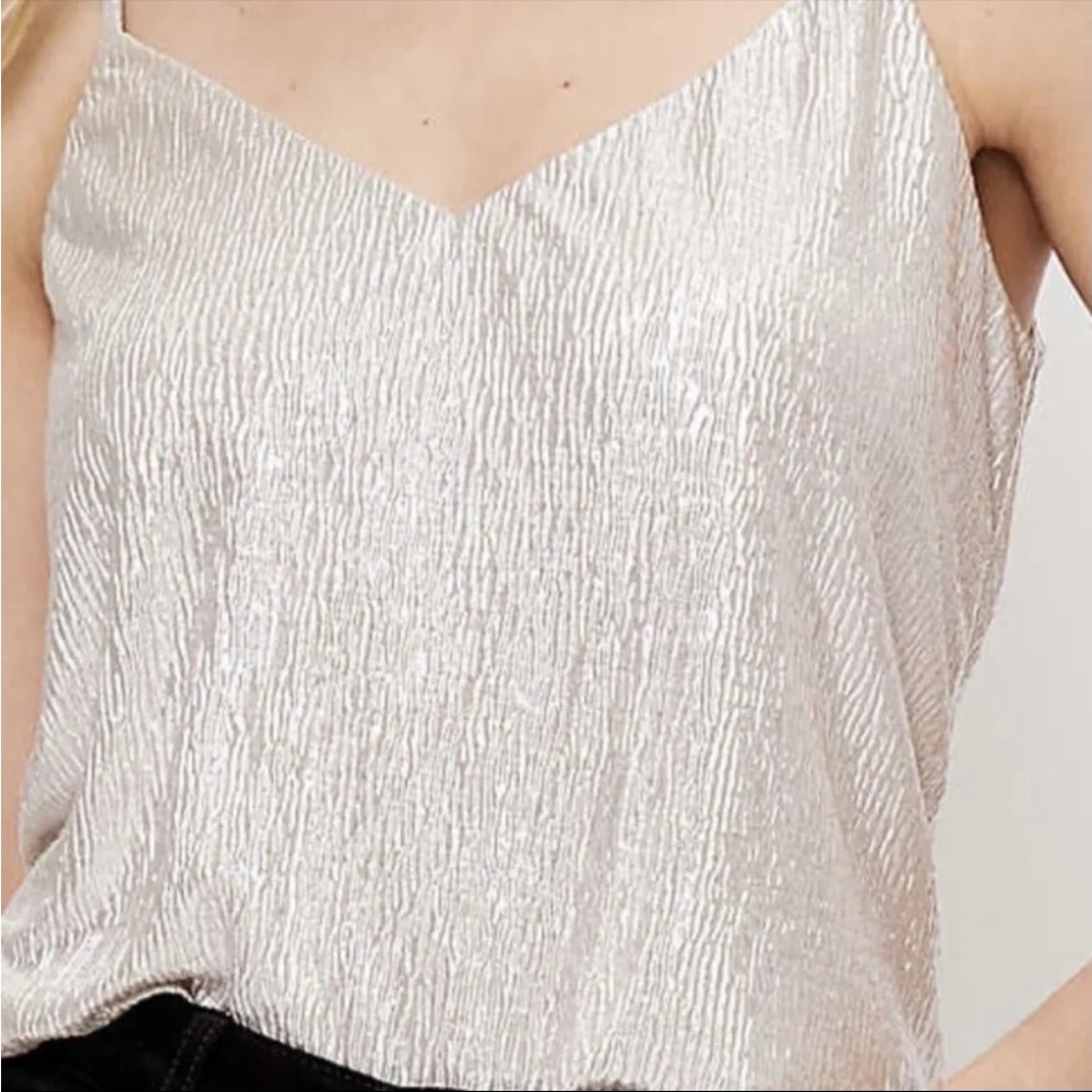NWT LOFT Shimmery V Cami - Size Smalll